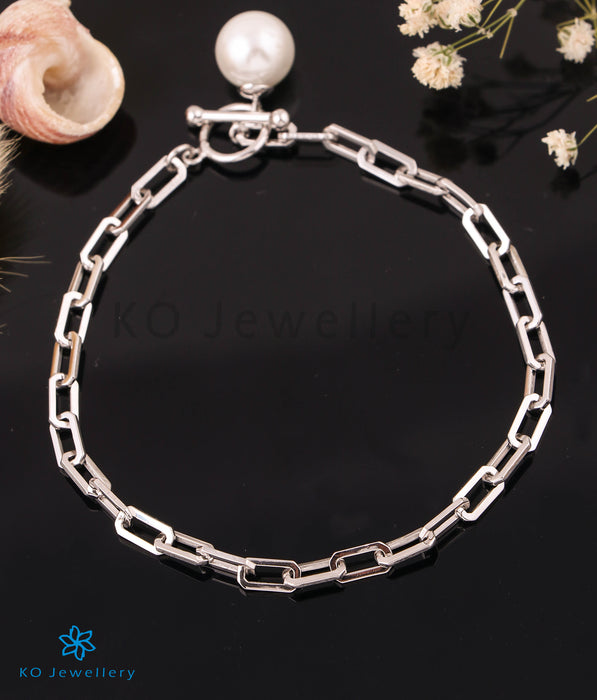 The Modish Silver Pearl Bracelet