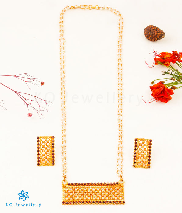 The Kriti Silver Pearl Necklace