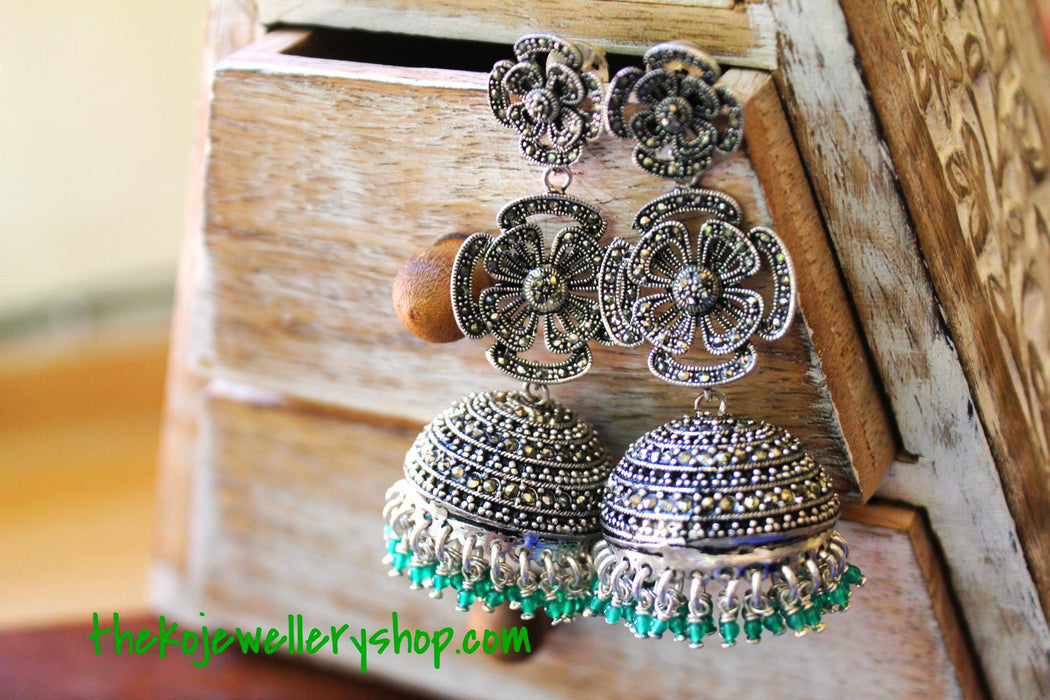The Silver Sparkling Flower jhumka (Pearl, Green) - KO Jewellery