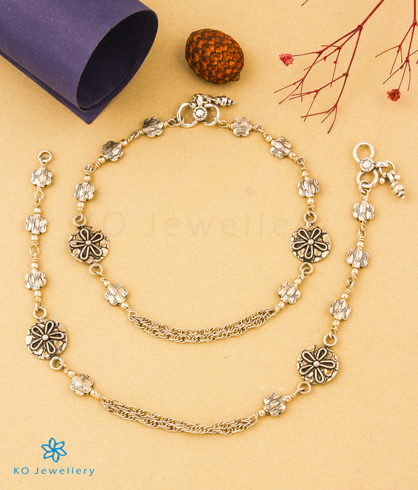 The Ruhi Silver Anklets