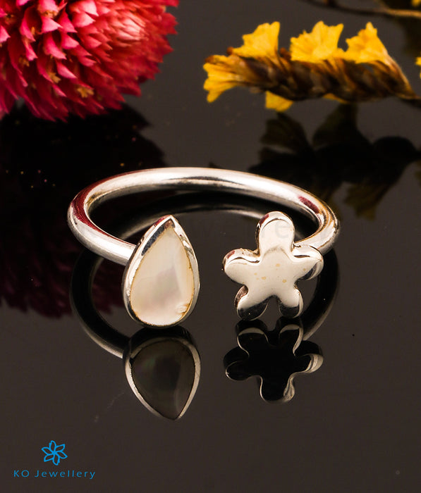 The Flora Silver Open Finger Ring (White)