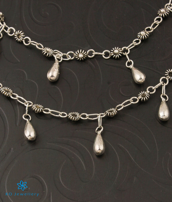 The Dianty Silver Anklets