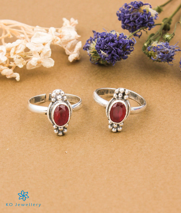 The Neeti Silver Toe-Rings (Red)