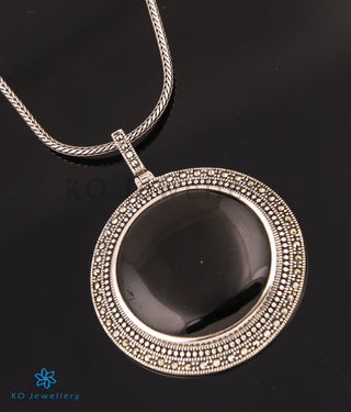 The Azure Silver Marcasite Necklace (Black)