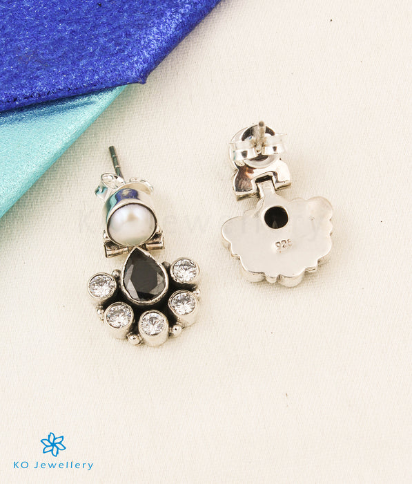 The Sarv Silver Gemstone Earrings (Black)