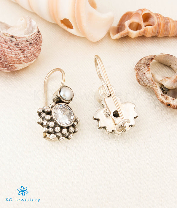 The Amudha Silver Gemstone Earrings (White)