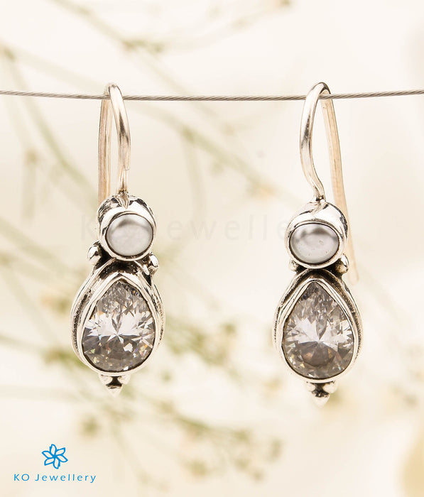 The Aarav Silver Gemstone Earrings (White)