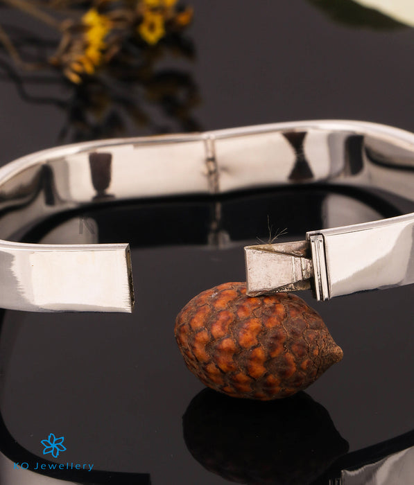 The Knight Silver Openable Bracelet