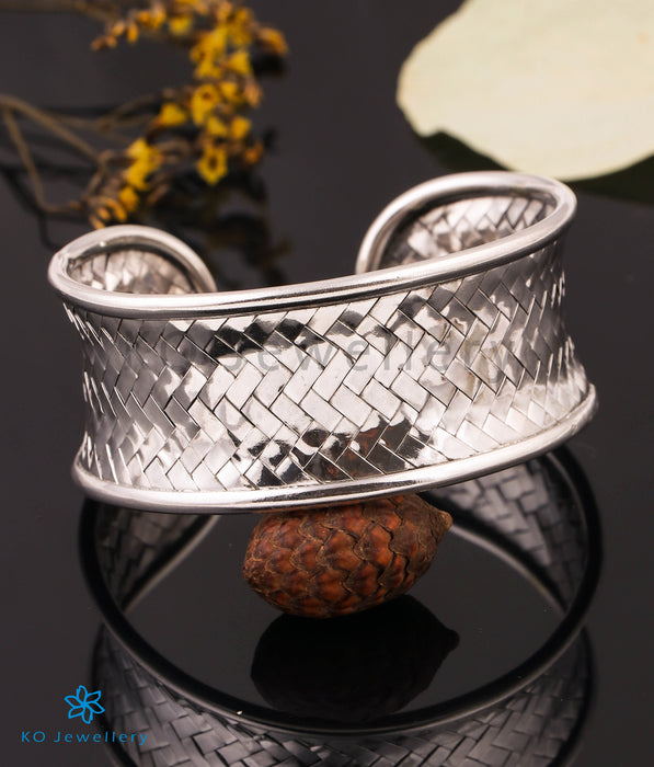 The Lai Silver Cuff Bracelet