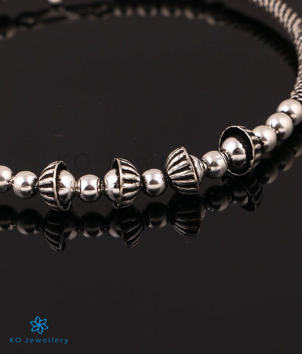 The Aatish Silver Openable Bracelet