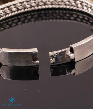 The Gallant Silver Bracelet