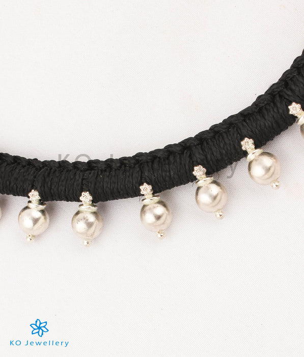 The Payal Silver Choker Necklace (Small/Bright Silver)