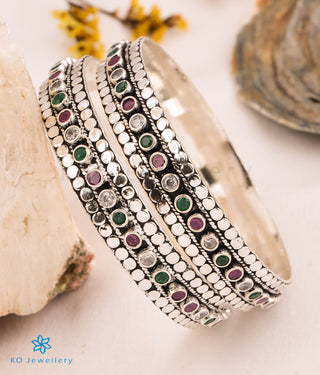 The Abha Silver Bangle (Red/Green/White/Size 2.4)