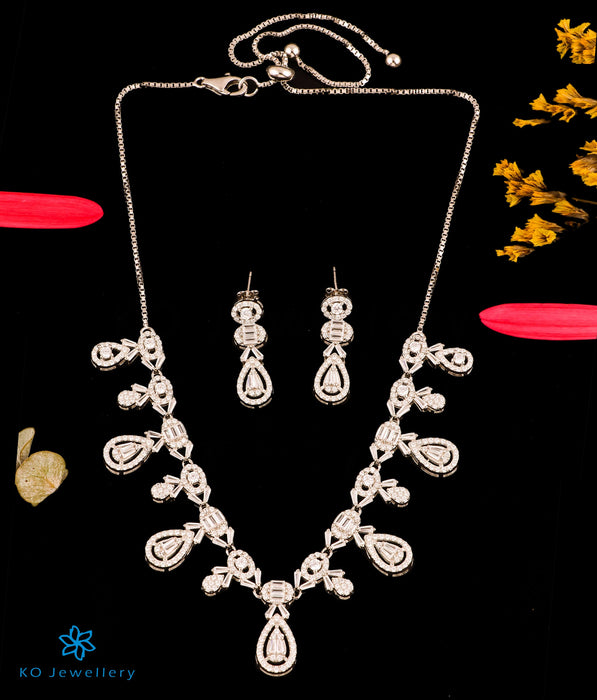 The Debonair Allure Silver Necklace Set