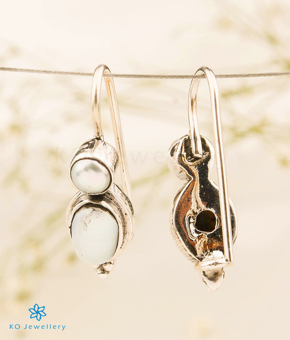 The Avanti Silver Gemstone Earrings (Pearl)