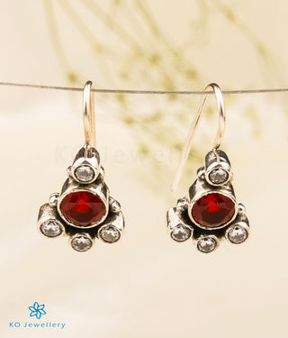The Apratha Silver Gemstone Earrings (Red)