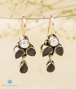 The Nazm Silver Gemstone Earrings (Black)