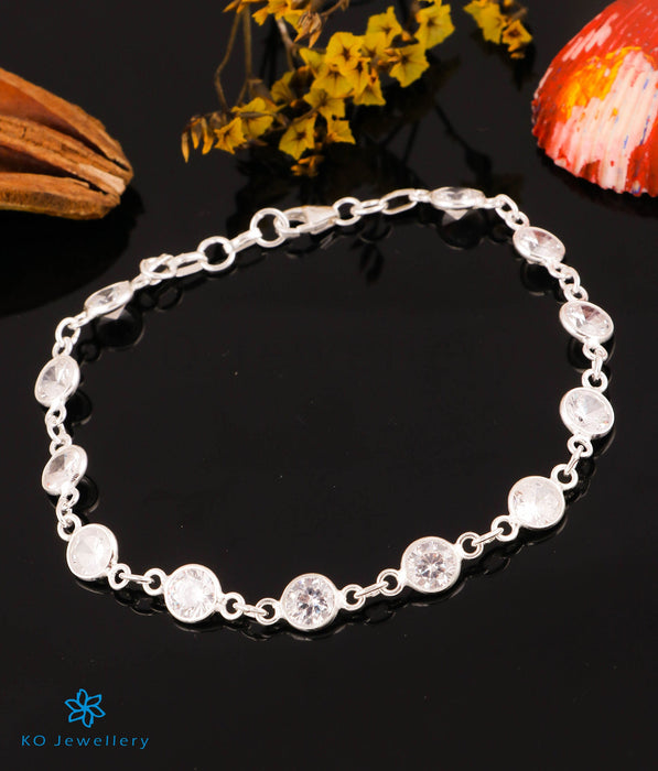 The Prakrit Silver Gemstone Bracelet (White)