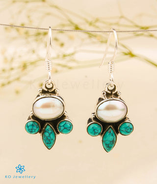 The Rupaka Silver Gemstone Earrings (Pearl/Turquoise)