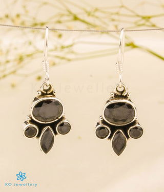 The Rupaka Silver Gemstone Earrings (Black)