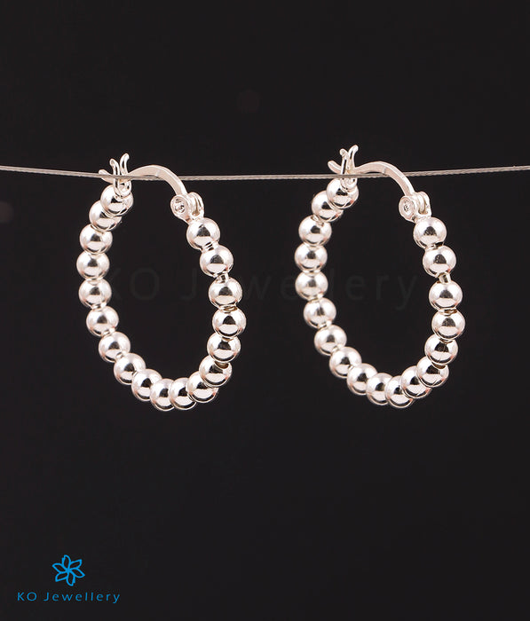 Silver Hoop Earrings Online India | Big and Small Hoop Earrings for Women |  FOURSEVEN