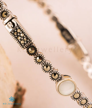 The Embellished Silver Marcasite Bracelet (White)