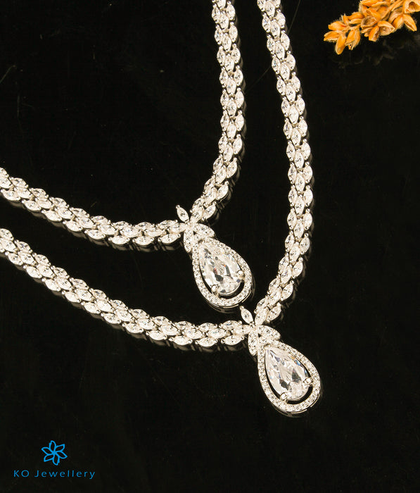 The Haima Silver Necklace Set