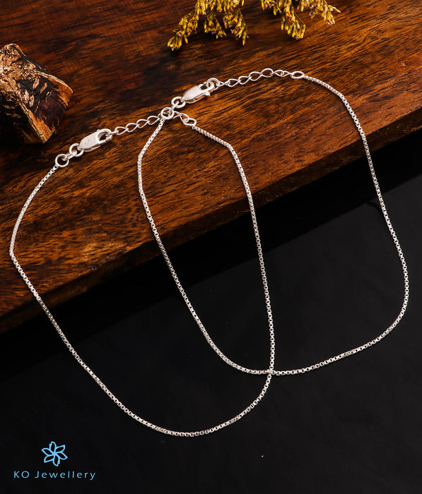 The Boxed Chain Silver Anklets