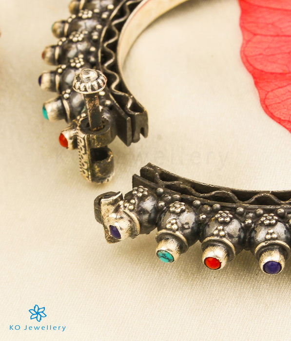 The Mahira Silver Antique Kada/Bracelet (Size 2.2)