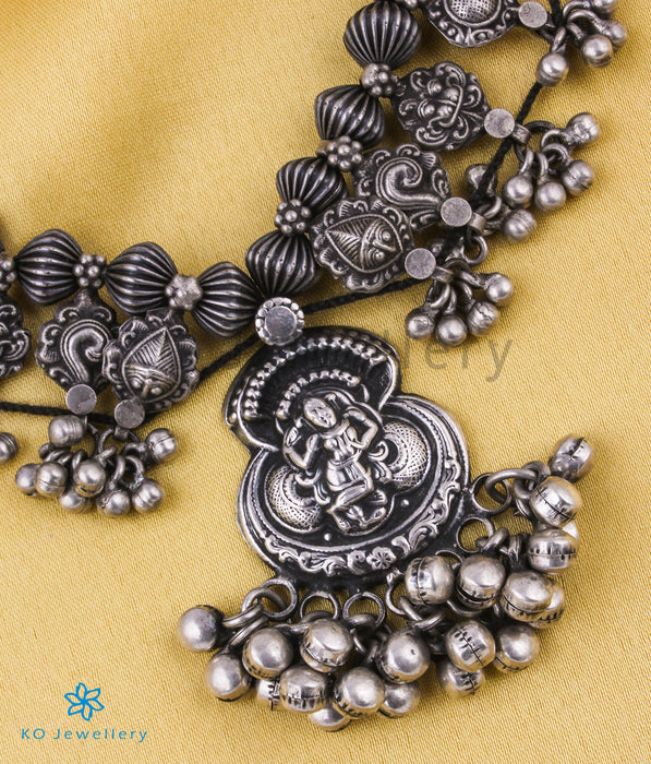 The Shalmali Silver Kolhapuri Saaj Necklace