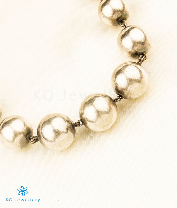 The Plain Beads Silver Chain