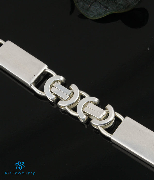 The Zephyr Silver Bracelet