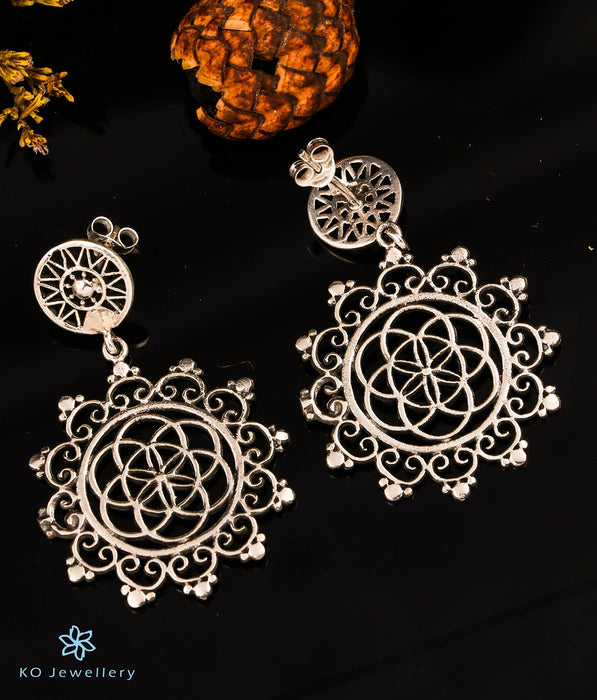 The Etched Silver Earrings