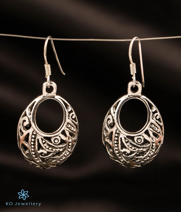 The Tantalizing Curves Silver Earrings