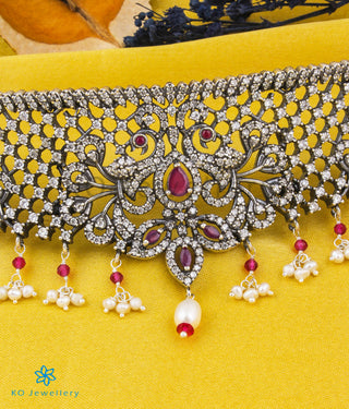 The Samhita Silver Pearl Choker Necklace