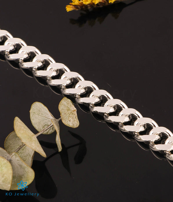 The Nirved Silver Link Bracelet