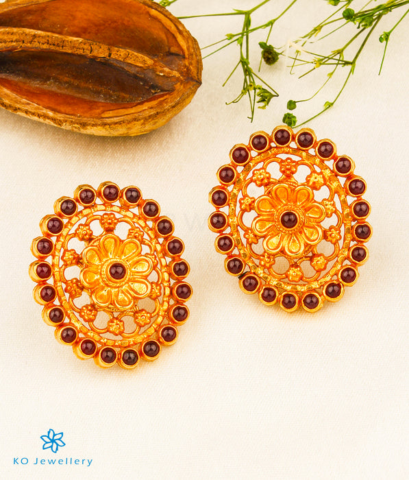 7 South Indian Traditional Gold Earrings Designs for This Year