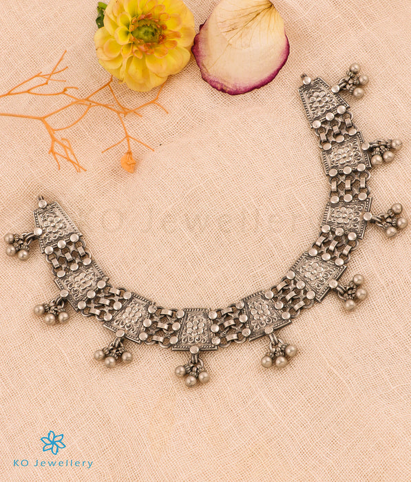 The Zuki Silver Floral Choker Necklace
