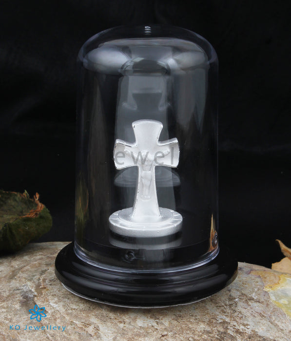 The Holy Cross 999 Pure Silver Idol