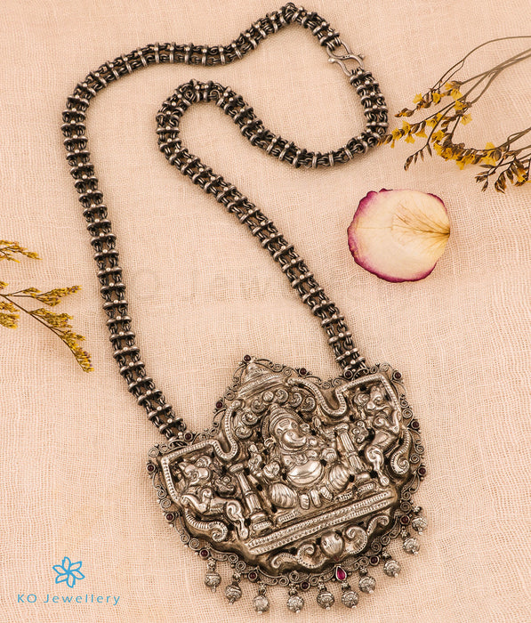 The Mahaganapati Silver Nakkasi Chain Necklace