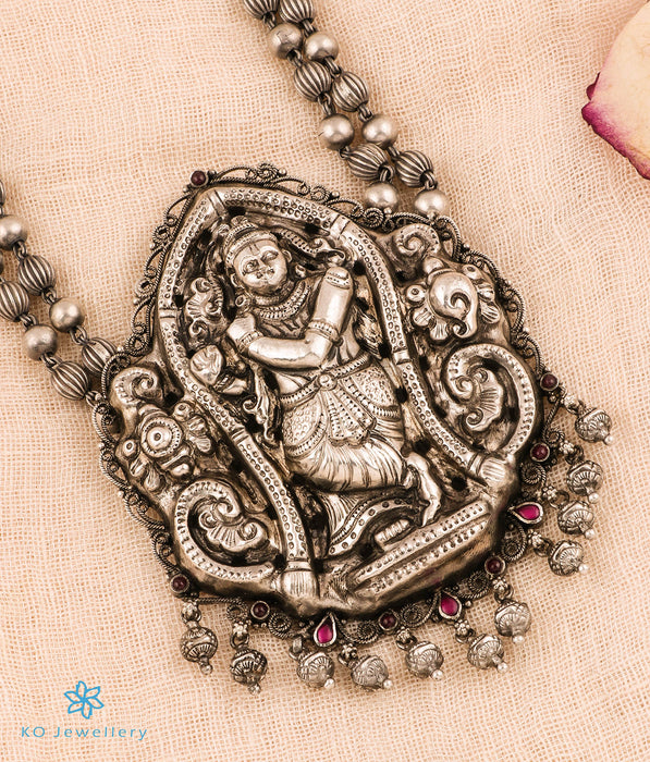 The Yadhunandana Silver Krishna Beads Nakkasi Necklace