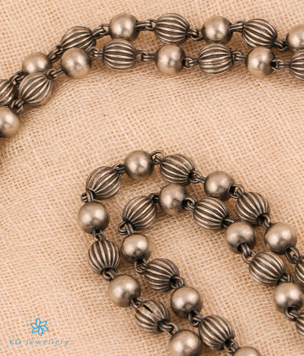 The Deepta Lakshmi Silver Nakkasi Beads Necklace