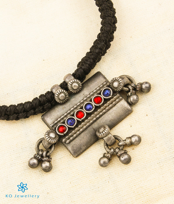 The Anaisha Silver Thread Necklace
