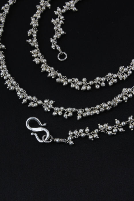 The Gejje Silver Necklace (Bright Silver)