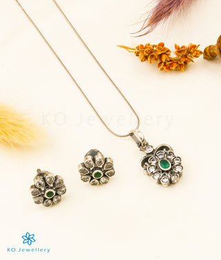 The Bhamini Silver Kemp Pendant Set