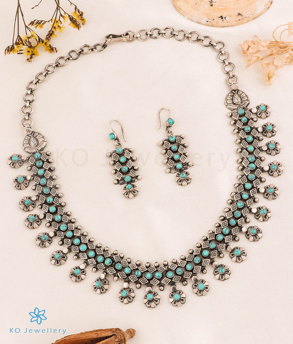 The Mandita Silver Antique Necklace (Turquoise)
