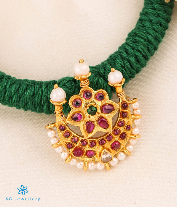 The Chandrodaya Silver Thread Necklace (Green)