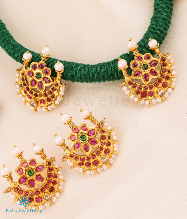 The Chandrodaya Silver Thread Necklace (Green)