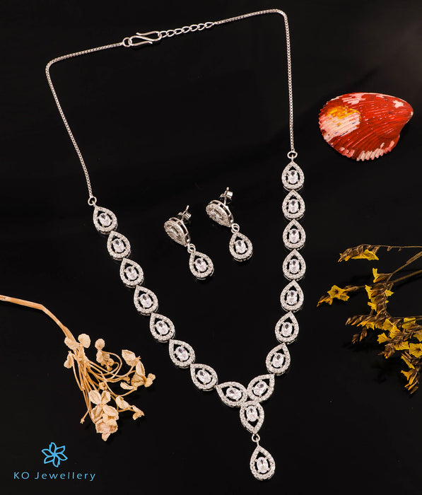 The Graceful Sparkle Silver Necklace & Earrings