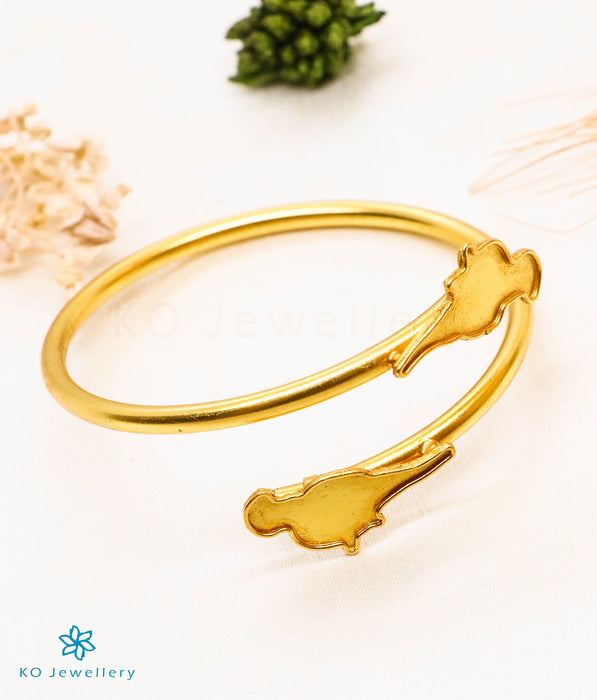 lord shiva rudraksha damru Designer gold colour Bracelet kada for Men &  Women | eBay